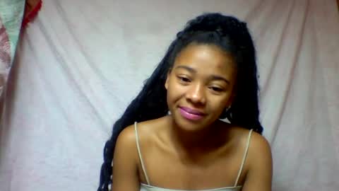 Snapshot of alicia9794 chatting on 07-06-26, 06:21 alicia9794 online show from 07-06-26, 06:21