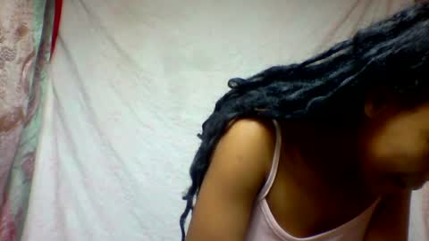 Snapshot of alicia9794 chatting on 07-11-26, 05:48 alicia9794 online show from 07-11-26, 05:48