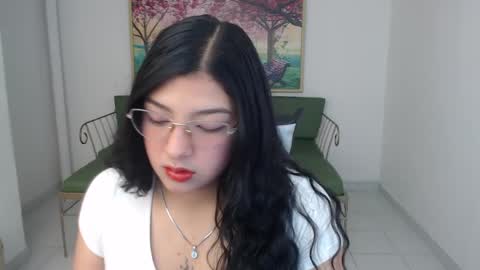 Alicia online show from 04-02-26, 01:09