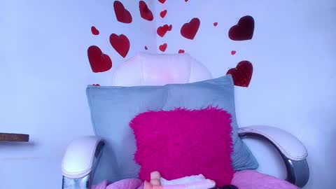 Alicia Kyse  online show from 02-11-25, 03:08