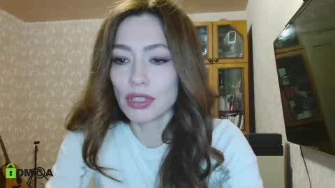 Alicia online show from 12-24-24, 03:38