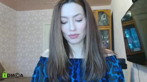 Alicia online show from 02-11-25, 04:33