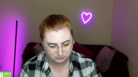 Alicia online show from 09-21-25, 05:31