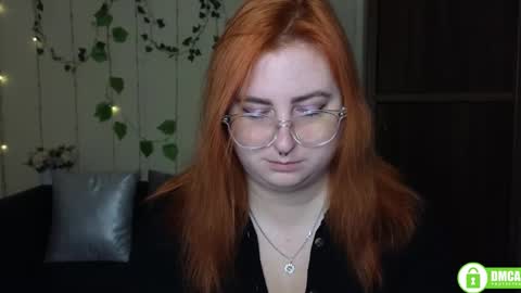 Alicia online show from 11-30-25, 06:39