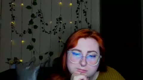 Alicia online show from 02-15-26, 07:51