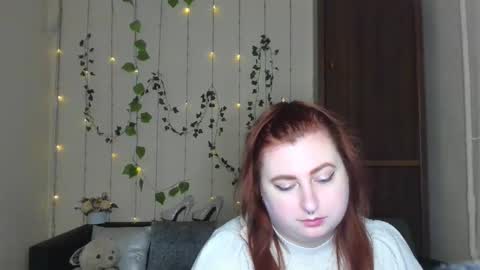 Alicia online show from 04-27-26, 05:27