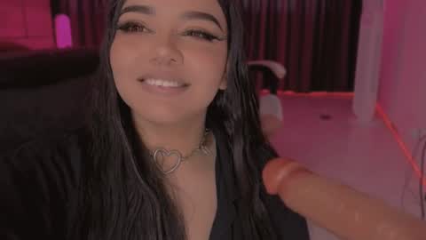 aliciawonderland__ online show from 02-18-25, 06:37