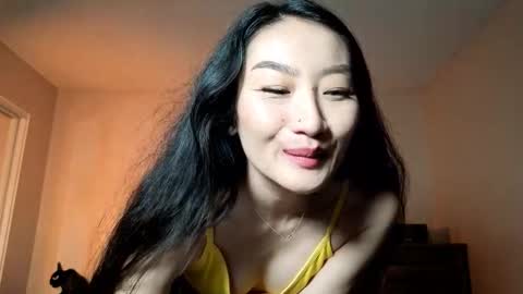 Alicia Hebi online show from 11-22-25, 02:38