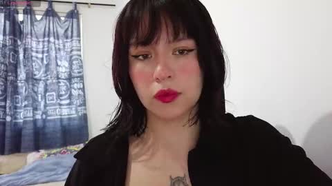 aliciia_23 online show from 11-16-25, 08:58