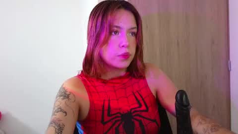aliciia_23 online show from 05-12-26, 09:12