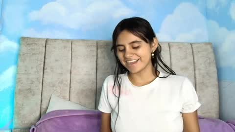 Aliclark online show from 04-25-26, 07:11