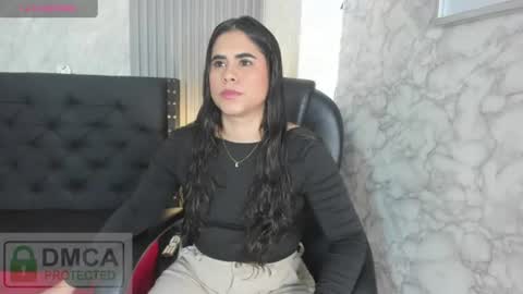 Snapshot of alicy__torres chatting on 06-11-26, 12:14 alicya online show from 06-11-26, 12:14