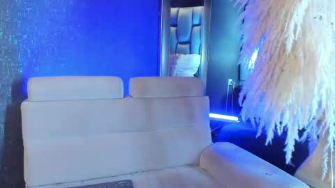 Ali Diaz online show from 04-25-26, 07:44