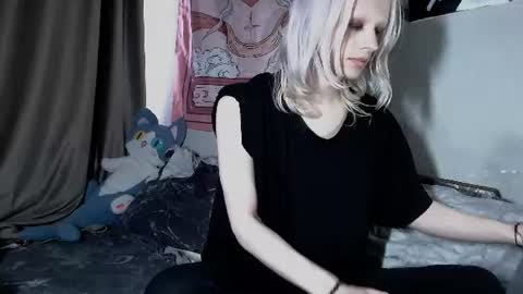 Alien Bella online show from 06-22-26, 03:47