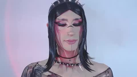     online show from 04-21-26, 01:07