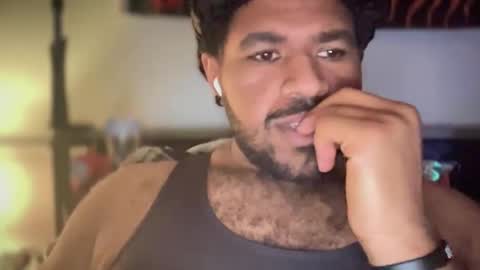 Snapshot of aliensuperstar423 chatting on 02-24-26, 04:54 aliensuperstar423 online show from 02-24-26, 04:54