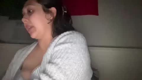 alihandra_ale online show from 10-14-25, 04:02