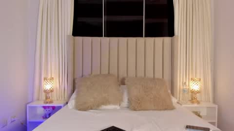 Alisson  online show from 04-16-26, 04:02