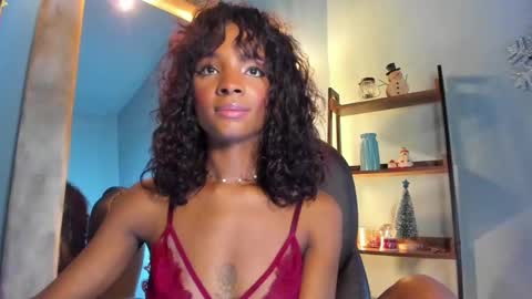 Snapshot of alika_houston chatting on 12-18-24, 01:15 IG Alik nasso online show from 12-18-24, 01:15