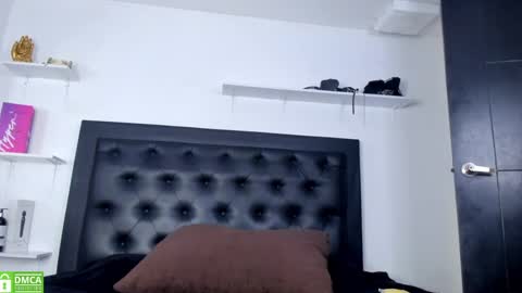 Snapshot of alika_jonhson_ chatting on 04-02-26, 01:20 alika_jonhson_ online show from 04-02-26, 01:20