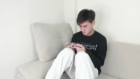 Snapshot of alikuskya chatting on 09-16-25, 12:55 Dan online show from 09-16-25, 12:55
