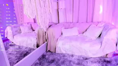 Snapshot of alina_39 chatting on 10-03-25, 11:51 alina_39 online show from 10-03-25, 11:51