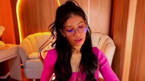 alina_b_ online show from 07-18-26, 07:50