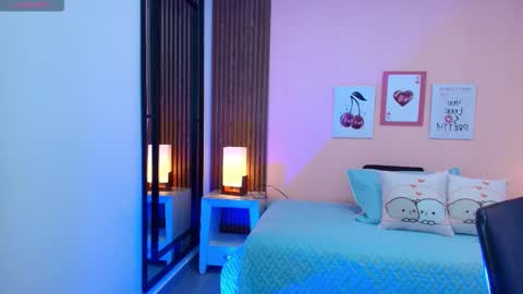 Alina online show from 11-18-25, 11:47