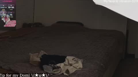 Snapshot of alinabae chatting on 02-11-25, 04:02 Alina and Ben online show from 02-11-25, 04:02