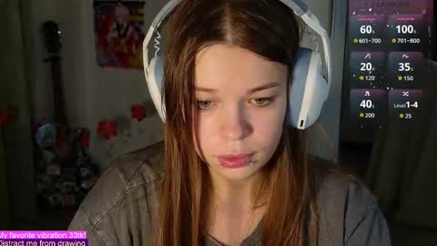 Snapshot of alinabae chatting on 10-26-25, 08:59 Alina and Ben online show from 10-26-25, 08:59