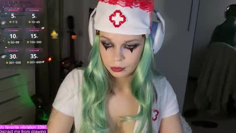 Snapshot of alinabae chatting on 10-31-25, 08:54 Alina and Ben online show from 10-31-25, 08:54