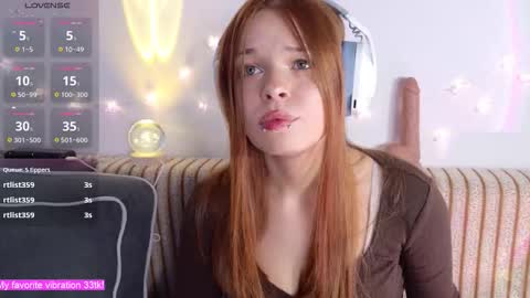 Snapshot of alinabae chatting on 11-22-25, 09:58 Alina and Ben online show from 11-22-25, 09:58