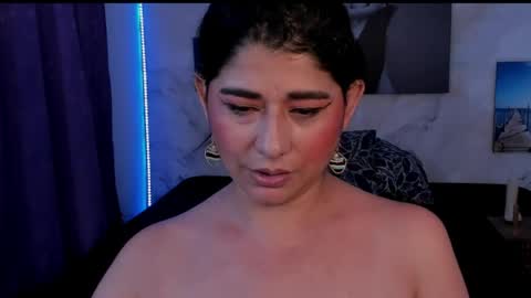 Snapshot of alinabozz1 chatting on 07-20-26, 04:27 alinabozz1 online show from 07-20-26, 04:27