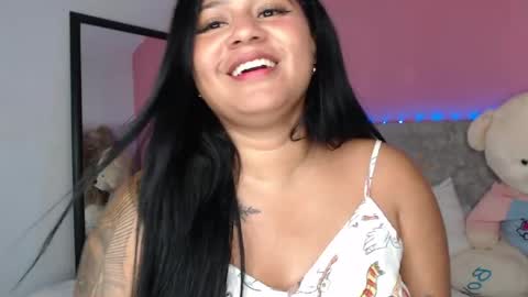 Snapshot of alinakiss_ chatting on 04-26-26, 11:57 lili online show from 04-26-26, 11:57