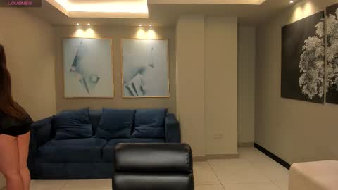 alinakravitz_ online show from 03-18-26, 07:17