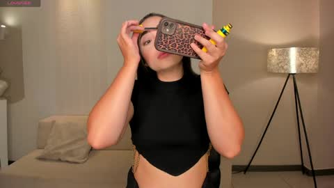 Snapshot of alinakravitz_ chatting on 05-23-26, 06:56 alinakravitz_ online show from 05-23-26, 06:56