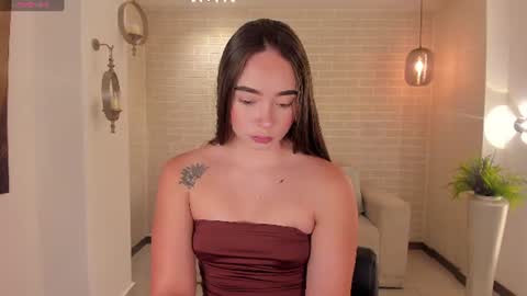 Snapshot of alinakravitz_ chatting on 06-07-26, 04:11 alinakravitz_ online show from 06-07-26, 04:11