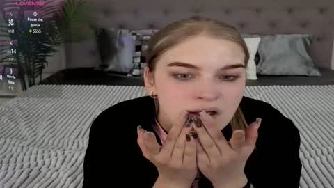 Alina online show from 03-20-26, 07:24