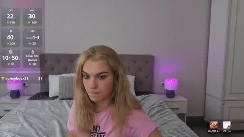 Snapshot of alinalemon chatting on 04-27-26, 07:39 Alina online show from 04-27-26, 07:39