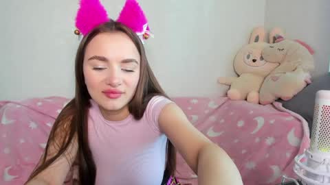 Alina online show from 05-06-26, 07:13