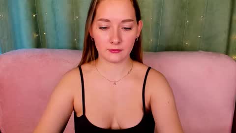 alinawise online show from 12-23-25, 01:14