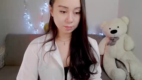 AlinaXRose online show from 10-25-25, 11:21