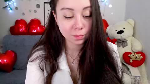 AlinaXRose online show from 04-14-26, 12:05