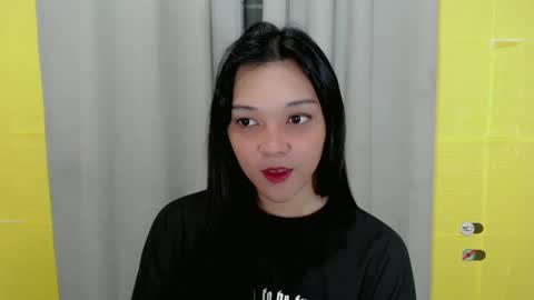 Snapshot of alisa_kiss_ chatting on 12-25-24, 09:56 Shanti xhey online show from 12-25-24, 09:56