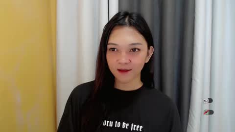 Snapshot of alisa_kiss_ chatting on 01-17-25, 03:32 Shanti xhey online show from 01-17-25, 03:32