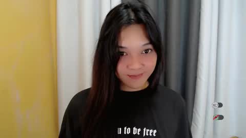 Snapshot of alisa_kiss_ chatting on 01-17-25, 06:54 Shanti xhey online show from 01-17-25, 06:54