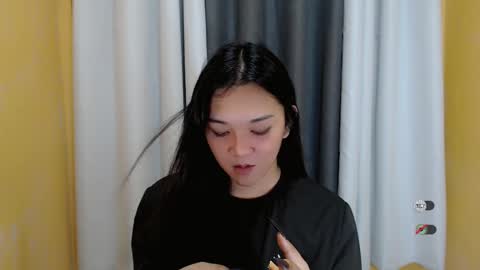 Snapshot of alisa_kiss_ chatting on 01-22-25, 01:42 Shanti xhey online show from 01-22-25, 01:42