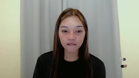 Snapshot of alisa_kiss_ chatting on 01-26-25, 08:46 Shanti xhey online show from 01-26-25, 08:46