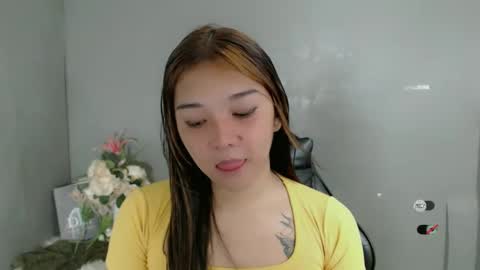 Snapshot of alisa_kiss_ chatting on 02-05-25, 01:22 Shanti xhey online show from 02-05-25, 01:22