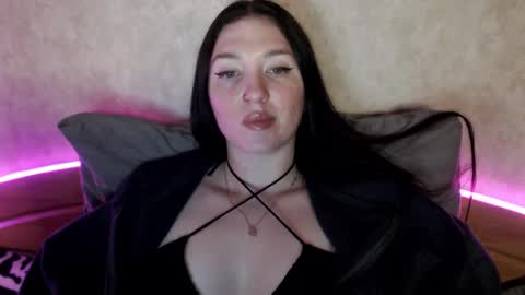 alisaadoll online show from 11-26-25, 01:23